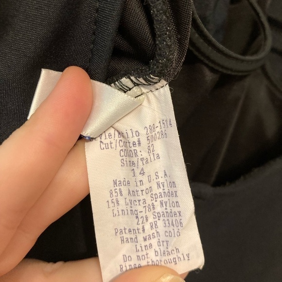 The Slimsuit Vintage Black Bright Abstract Floral Print One Piece Swimsuit 14 - Picture 11 of 12